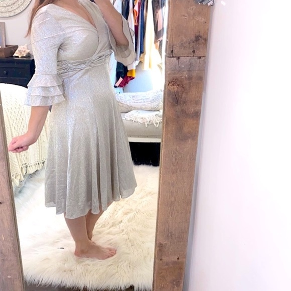 Glamour by Gabriella skye gold shimmer dress size 6 - Picture 2 of 8